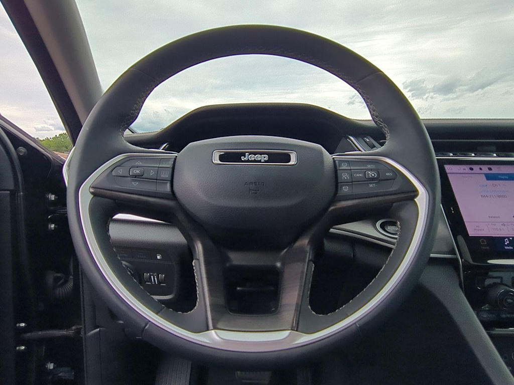 Thumbnail: 2024 Jeep Grand Cherokee - 14