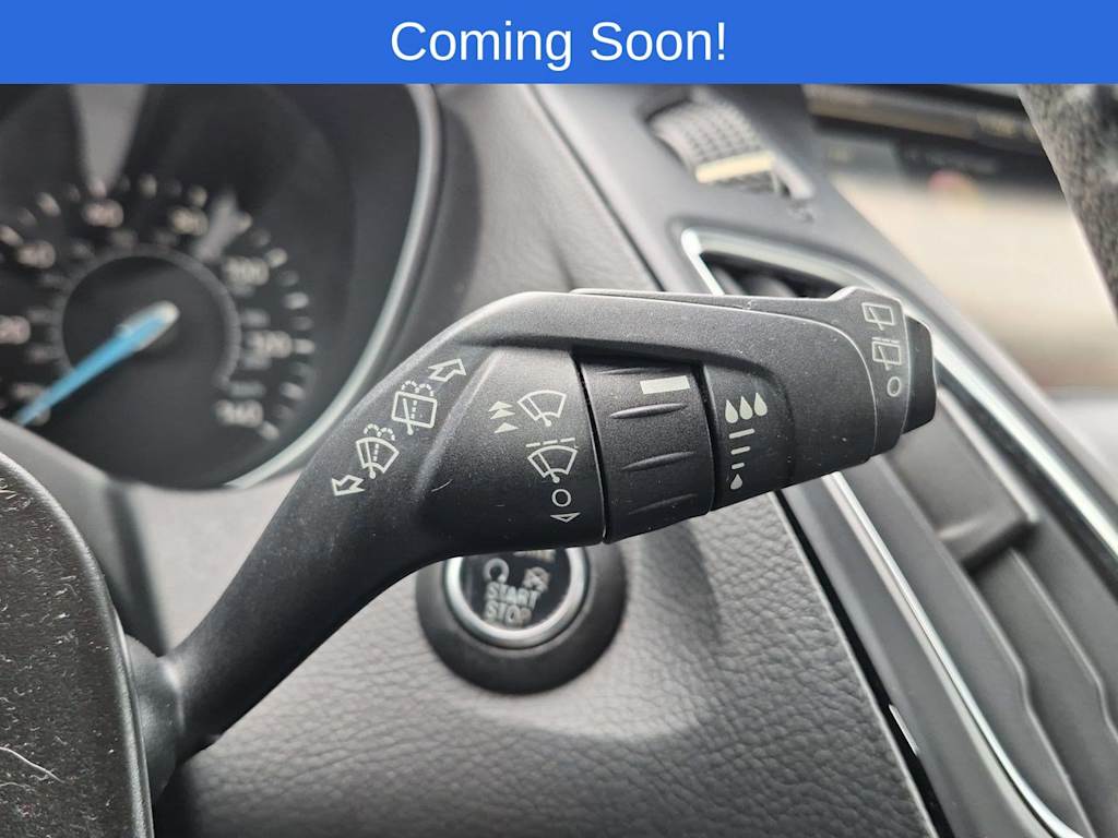 Thumbnail: 2015 Ford Focus - 14