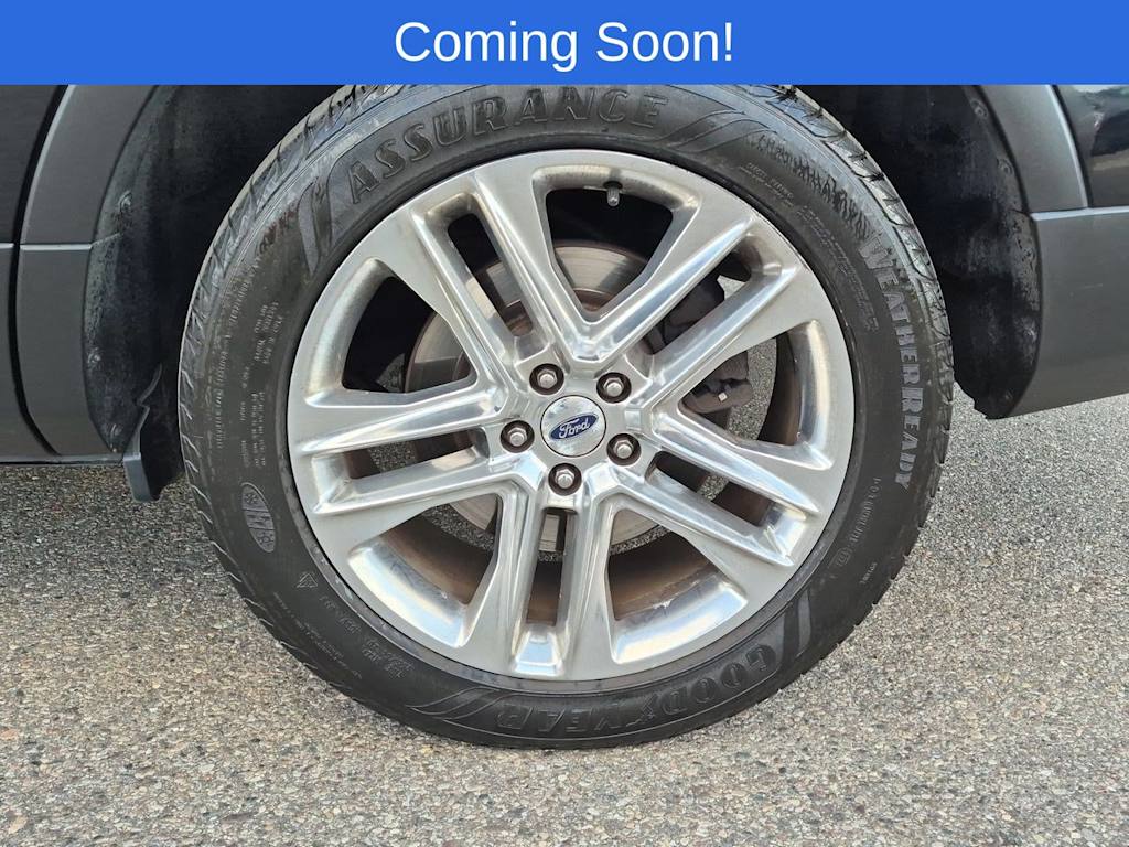 Thumbnail: 2016 Ford Explorer - 8