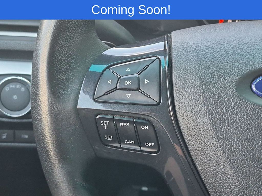 Thumbnail: 2016 Ford Explorer - 32