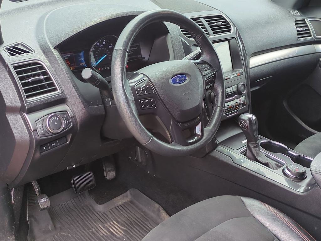 Thumbnail: 2019 Ford Explorer - 2