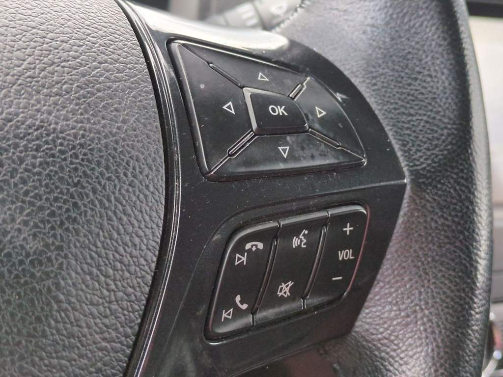 Thumbnail: 2019 Ford Explorer - 31