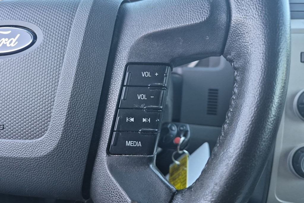 Thumbnail: 2011 Ford Escape - 29