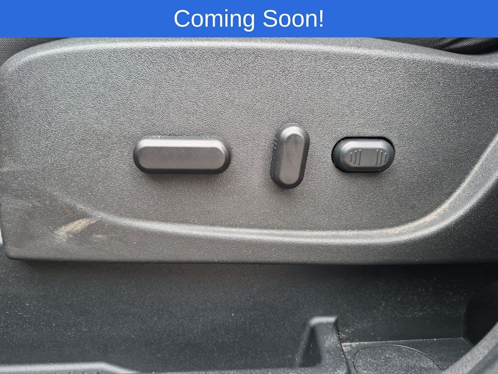 Thumbnail: 2017 Ford Escape - 26