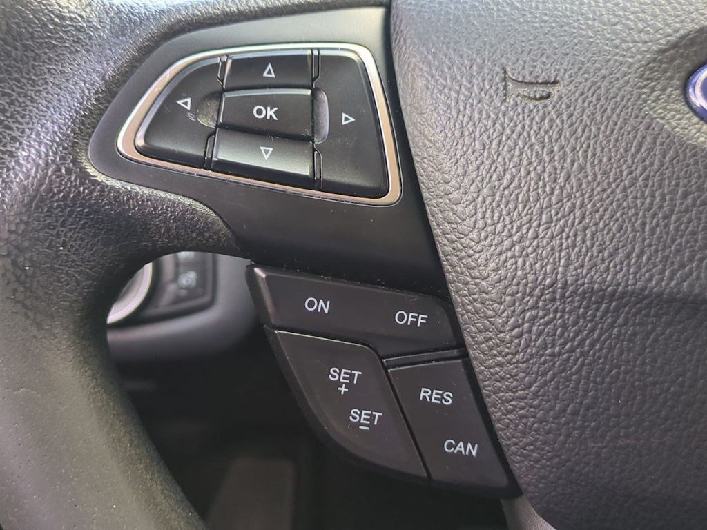 Thumbnail: 2017 Ford Escape - 29