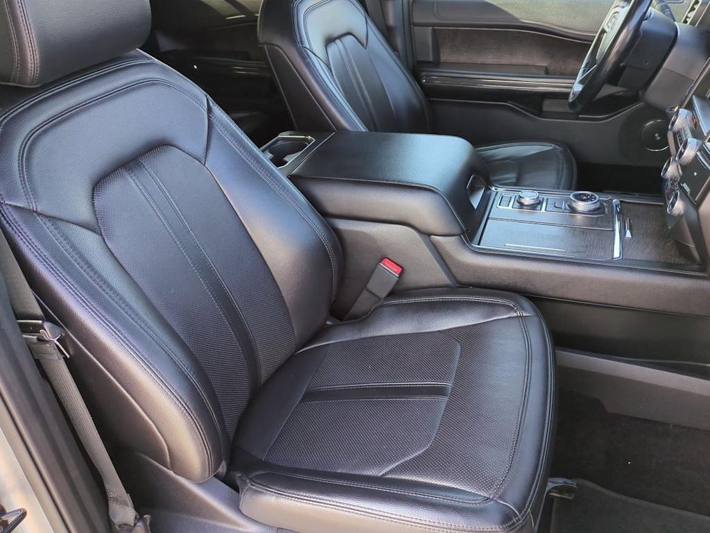 Thumbnail: 2021 Ford Expedition MAX - 11