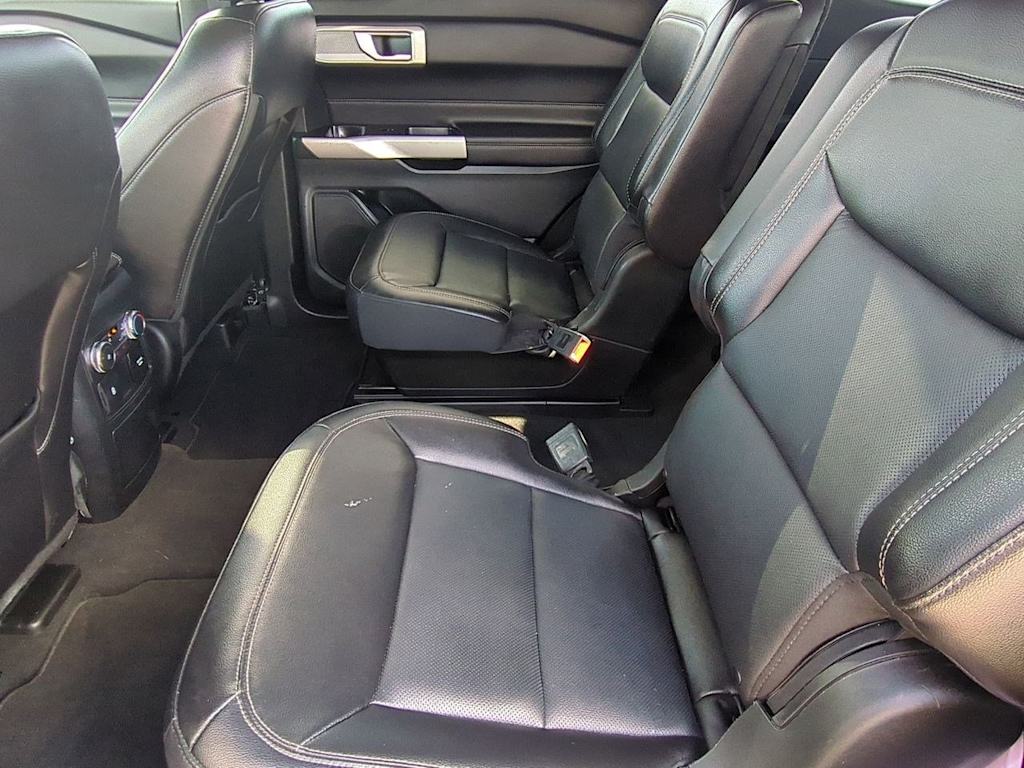 Thumbnail: 2022 Ford Explorer - 26