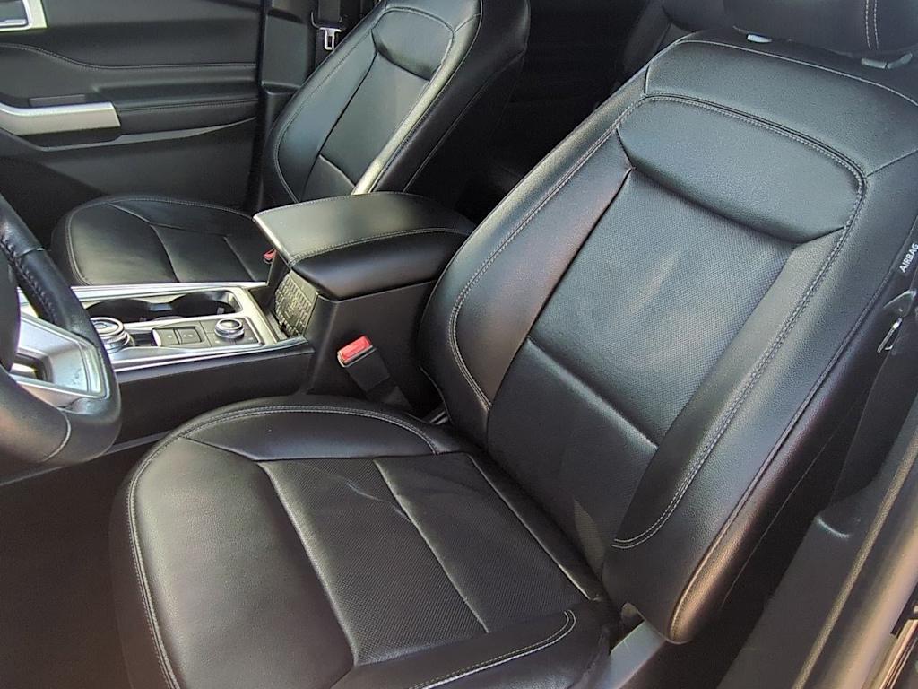 Thumbnail: 2022 Ford Explorer - 10