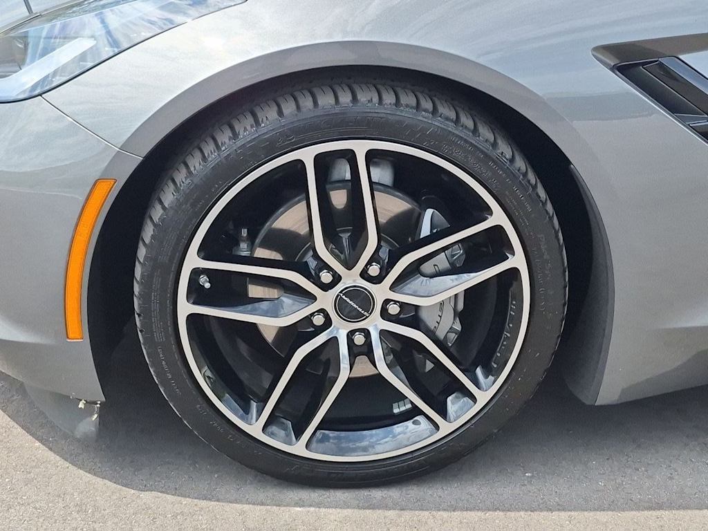 Thumbnail: 2015 Chevrolet Corvette - 8