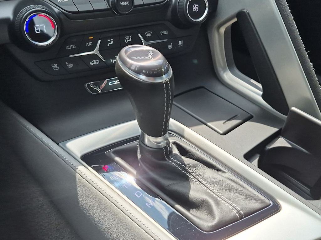Thumbnail: 2015 Chevrolet Corvette - 31