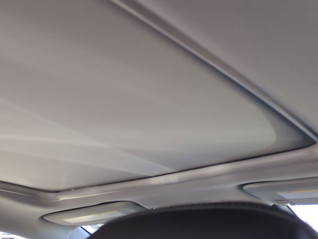 Thumbnail: 2018 Chevrolet Malibu - 29