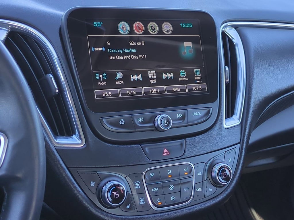 Thumbnail: 2018 Chevrolet Malibu - 14