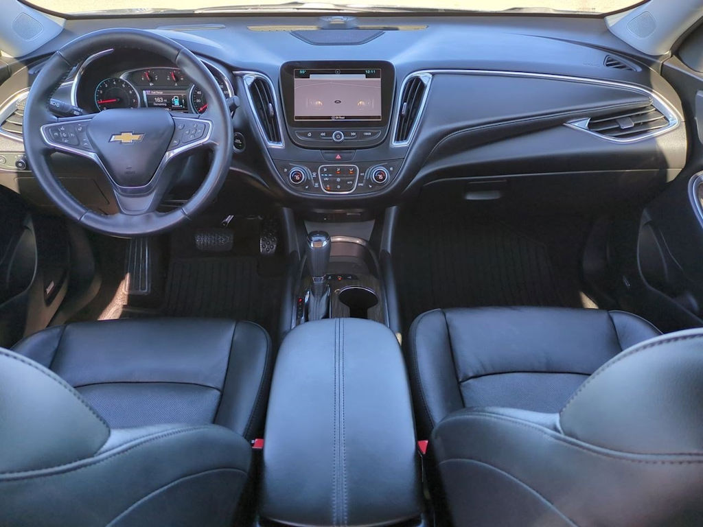 Thumbnail: 2018 Chevrolet Malibu - 9