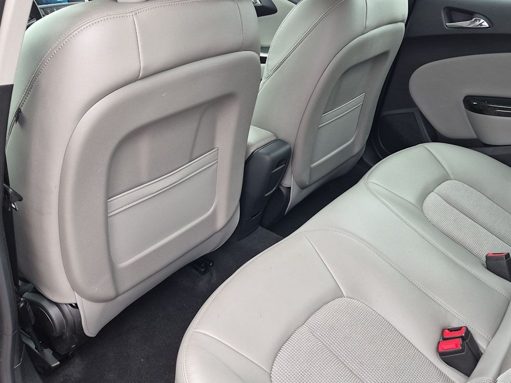 Thumbnail: 2014 Buick Verano - 13