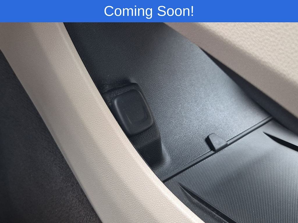 Thumbnail: 2017 Buick LaCrosse - 32