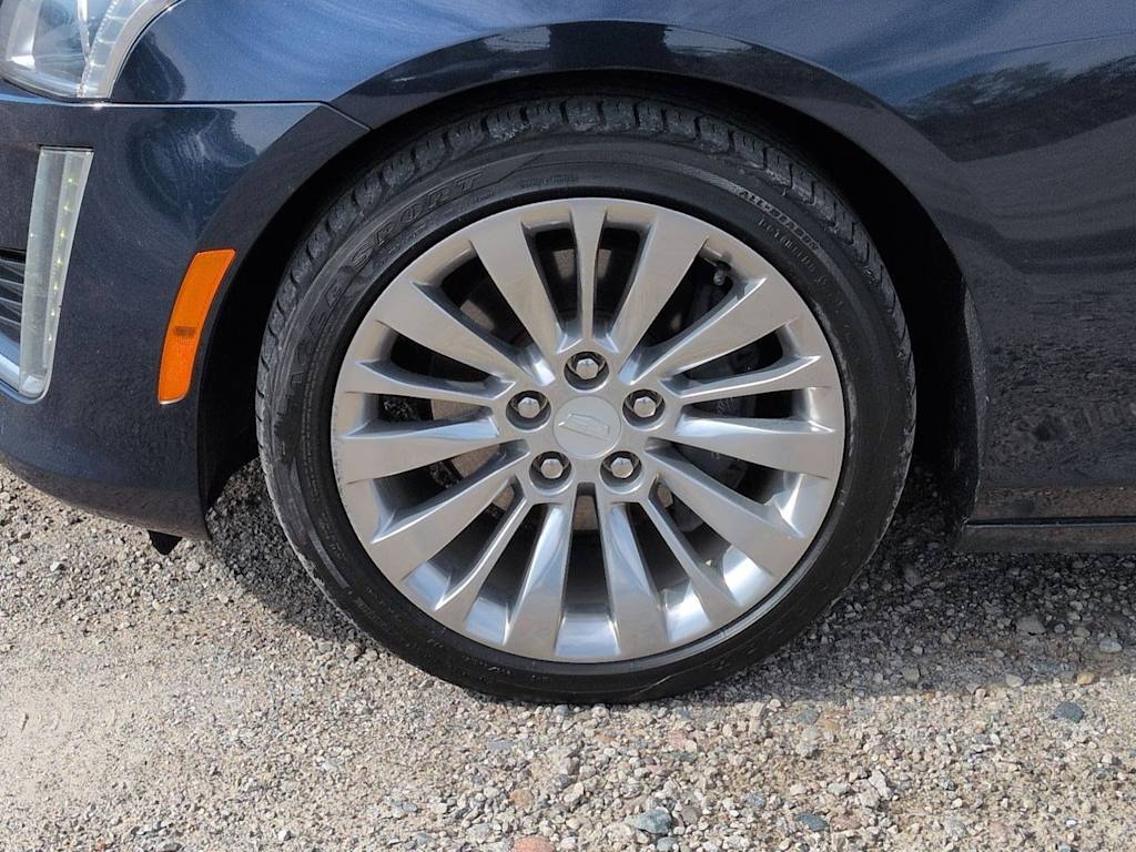 Thumbnail: 2019 Cadillac CTS - 8