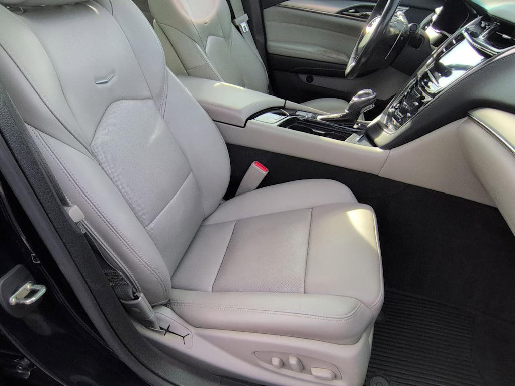 Thumbnail: 2019 Cadillac CTS - 29