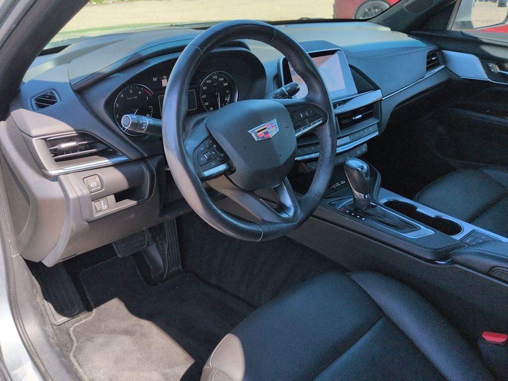 Thumbnail: 2023 Cadillac CT4 - 2