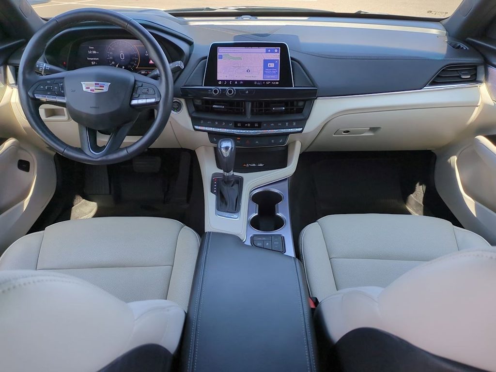 2023 Cadillac CT4 Premium Luxury 10