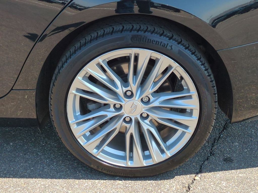 2023 Cadillac CT4 Premium Luxury 8