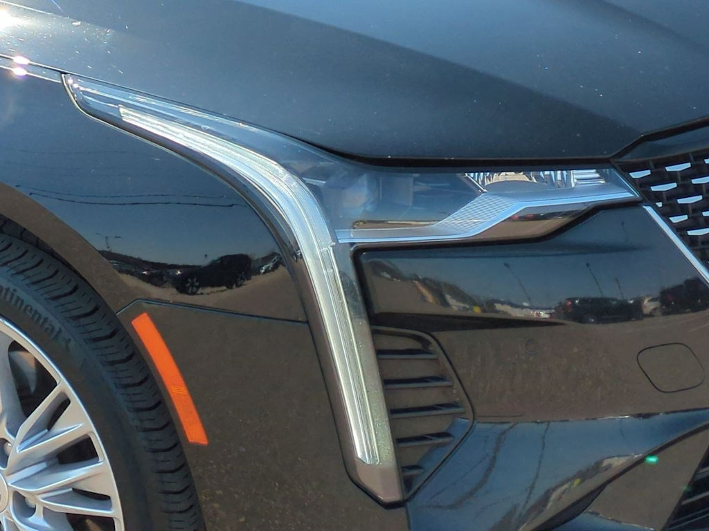 2023 Cadillac CT4 Premium Luxury 24