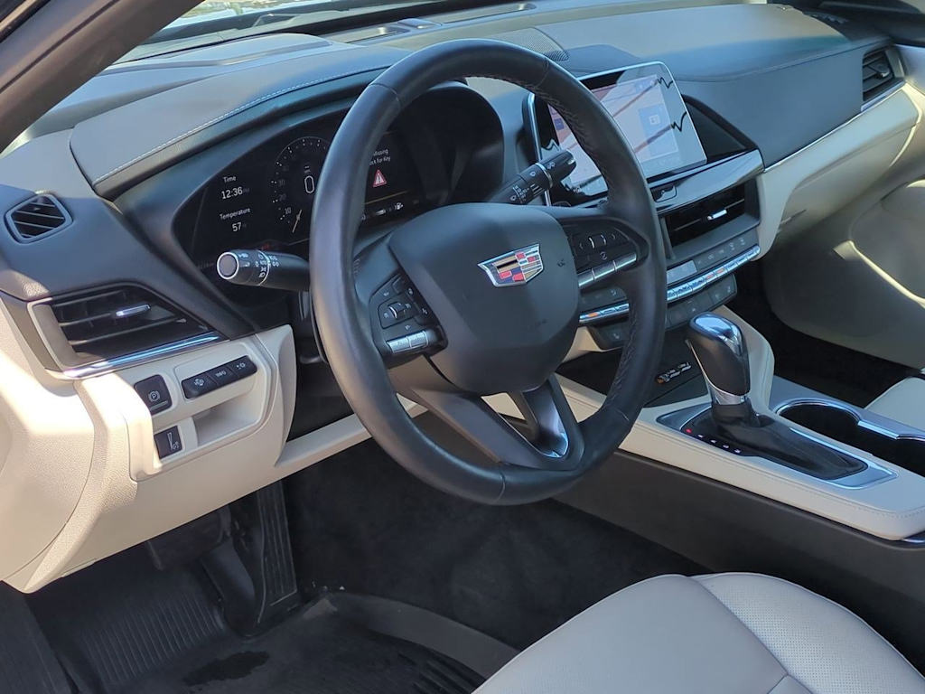 2023 Cadillac CT4 Premium Luxury 2