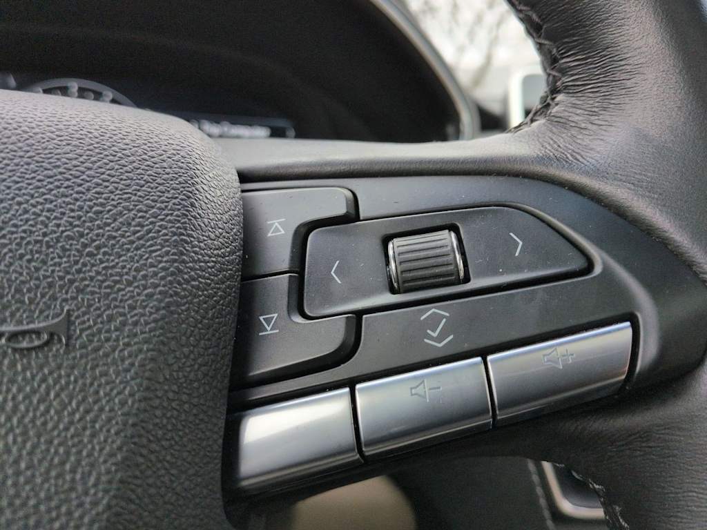 Thumbnail: 2023 Cadillac CT5 - 30