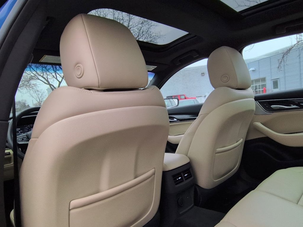 Thumbnail: 2023 Cadillac CT5 - 12