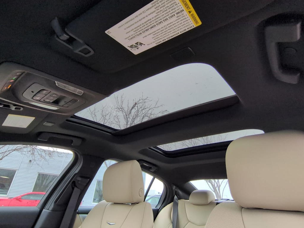 Thumbnail: 2023 Cadillac CT5 - 25