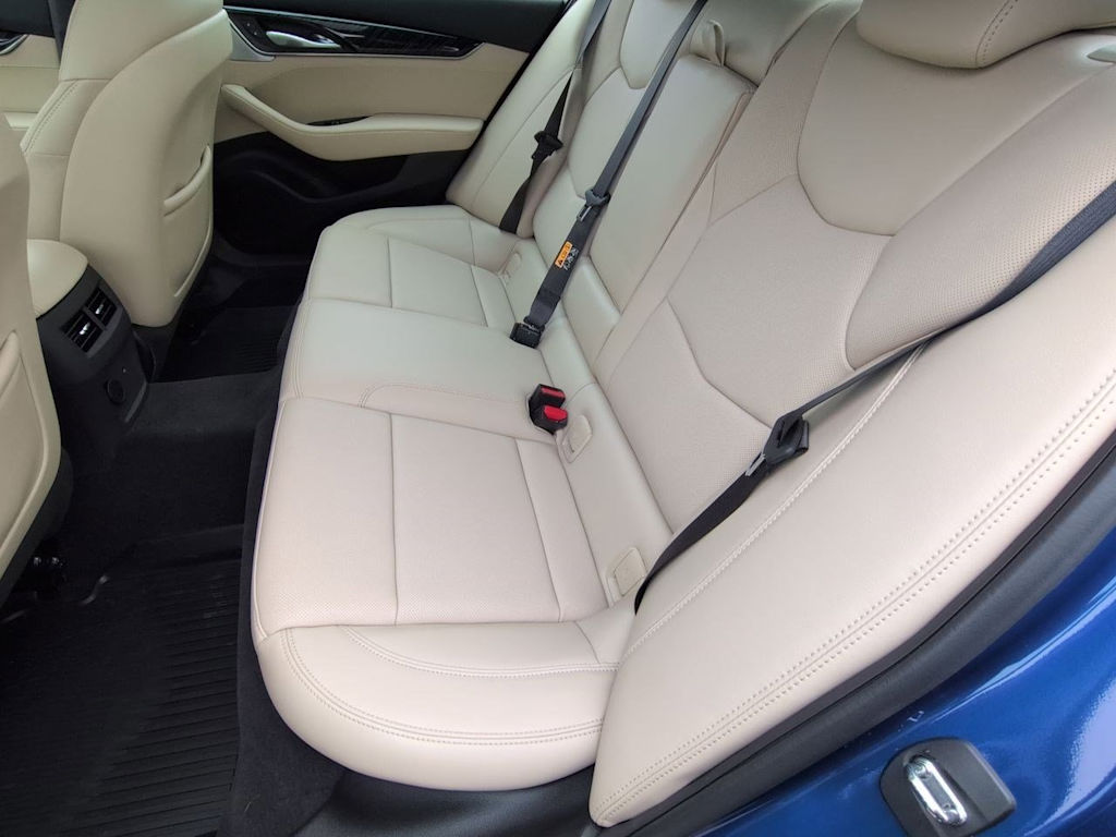 Thumbnail: 2023 Cadillac CT5 - 13