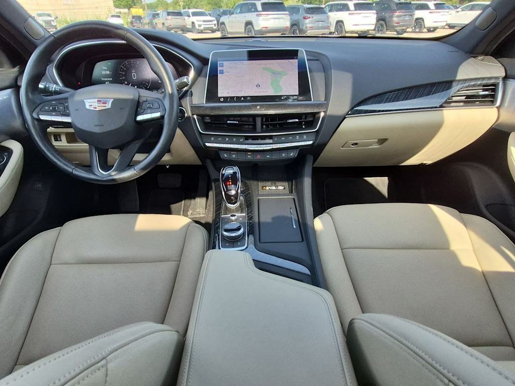 Thumbnail: 2024 Cadillac CT5 - 10