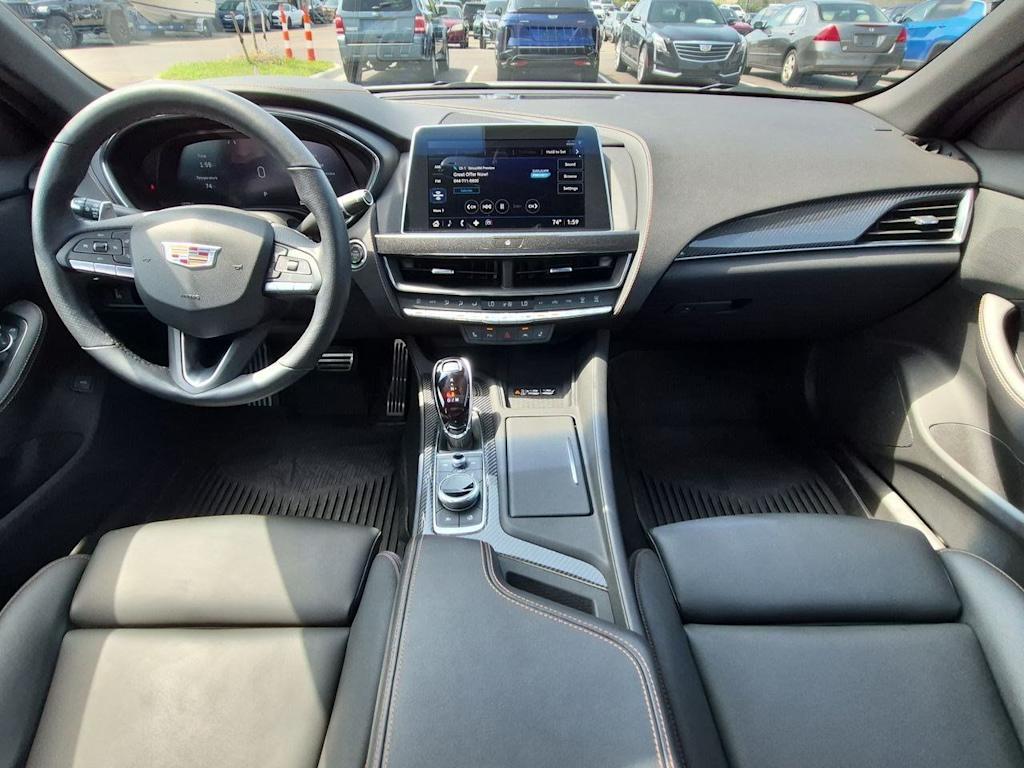 Thumbnail: 2024 Cadillac CT5 - 9
