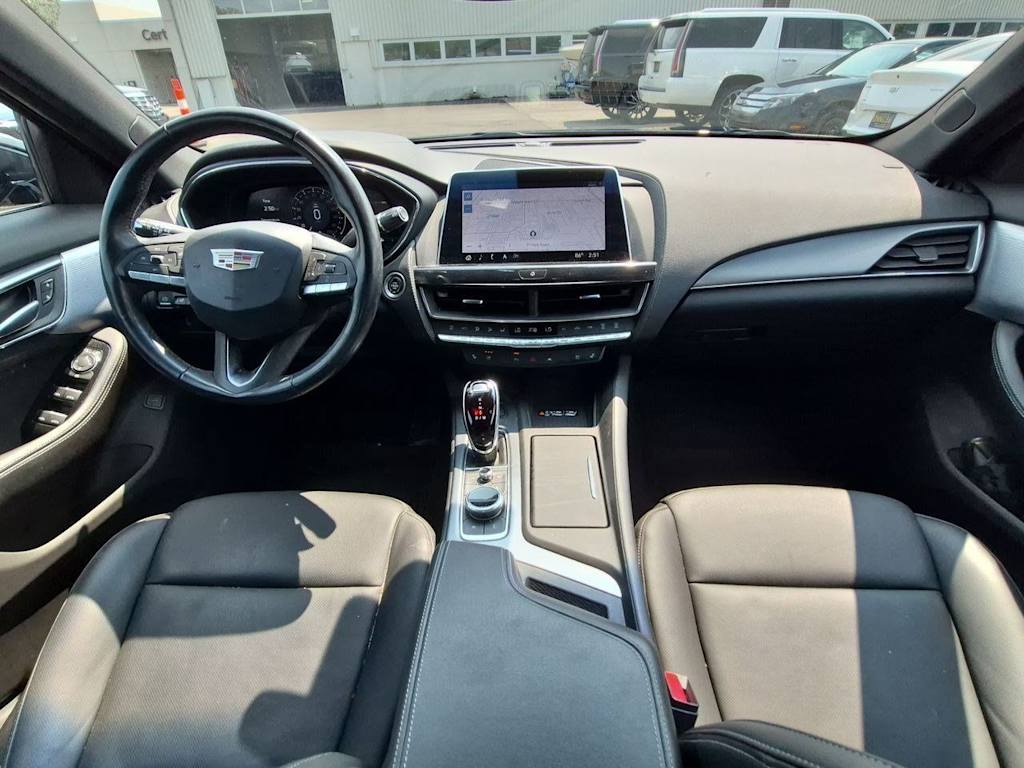 Thumbnail: 2024 Cadillac CT5 - 10