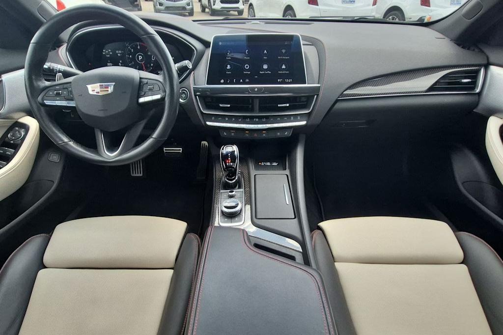 Thumbnail: 2023 Cadillac CT5 - 9