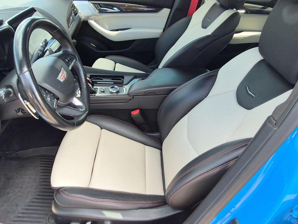 Thumbnail: 2023 Cadillac CT5 - 11