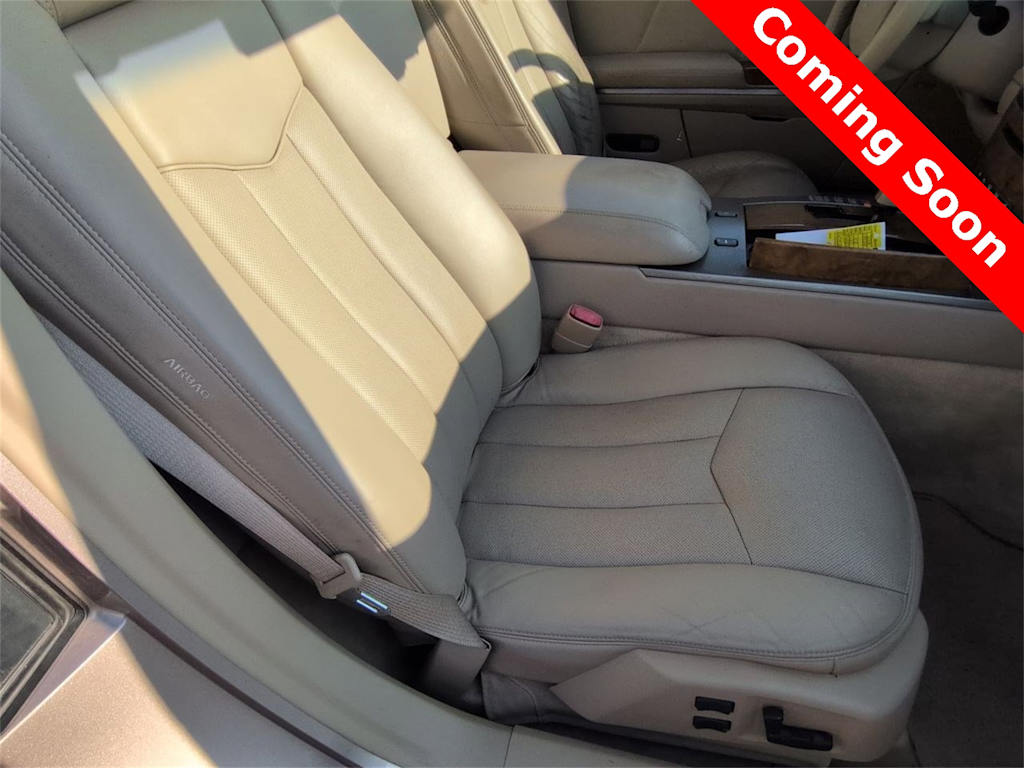 Thumbnail: 2008 Cadillac XLR - 11