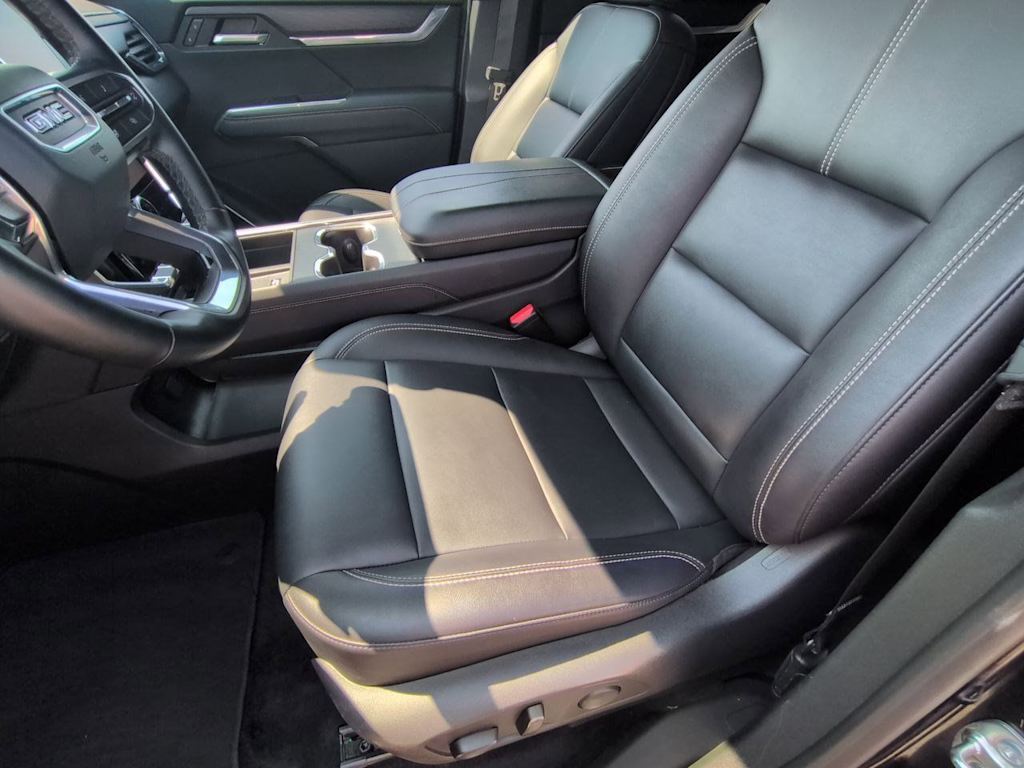 Thumbnail: 2024 GMC Acadia - 11