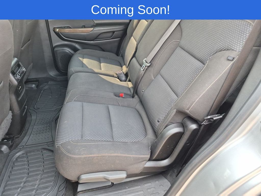 Thumbnail: 2020 GMC Acadia - 26