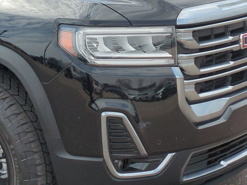 2022 GMC Acadia AT4 23