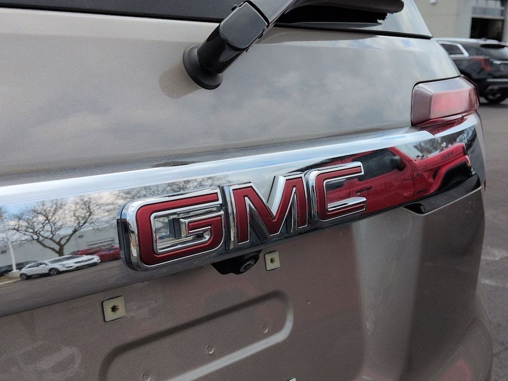 Thumbnail: 2022 GMC Acadia - 21