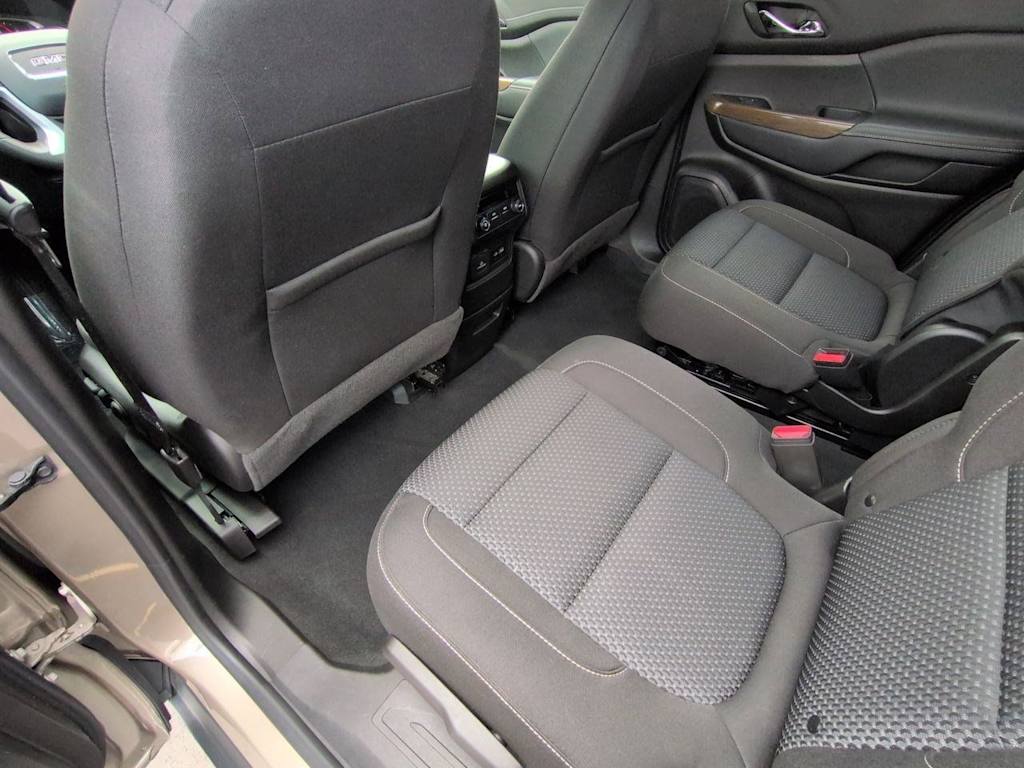 Thumbnail: 2022 GMC Acadia - 13