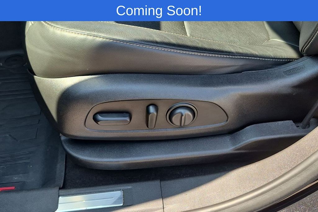 Thumbnail: 2020 GMC Acadia - 25