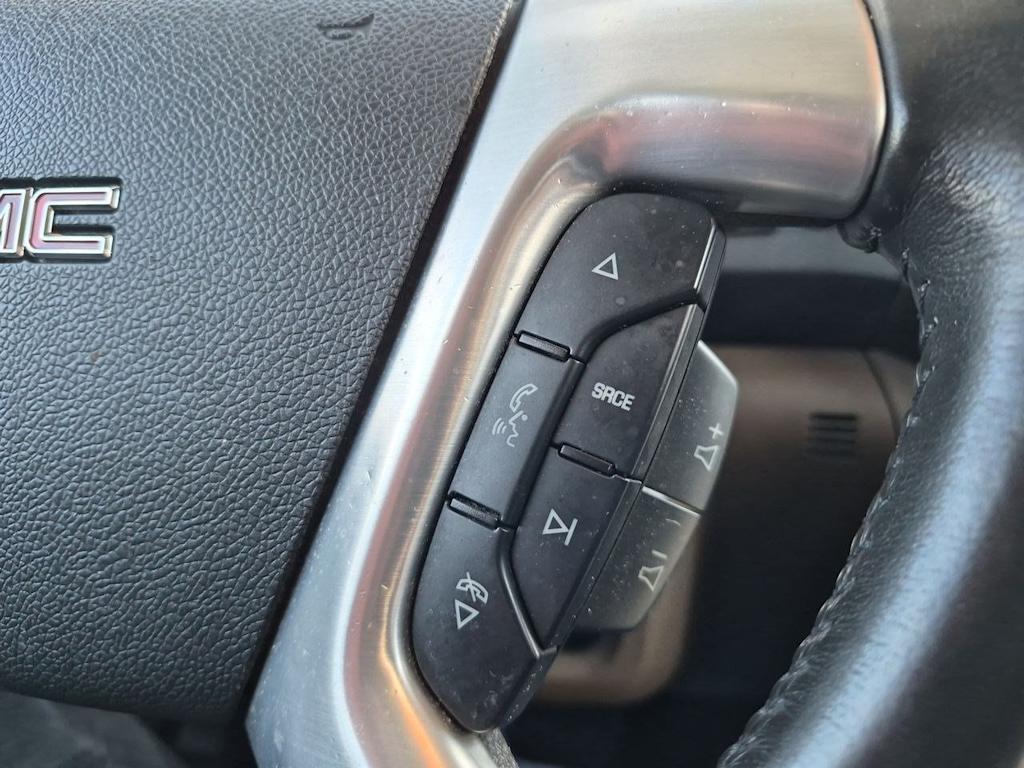 Thumbnail: 2017 GMC Acadia - 31