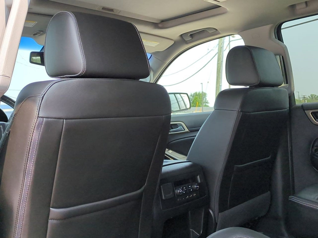Thumbnail: 2018 GMC Yukon - 11