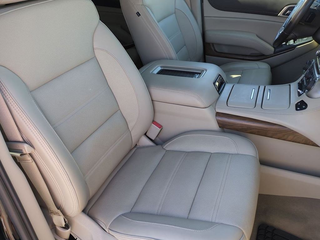 Thumbnail: 2019 GMC Yukon - 28