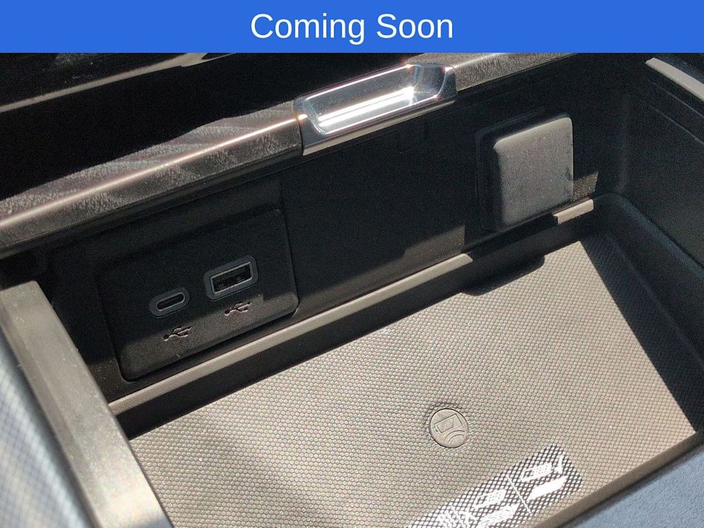 Thumbnail: 2023 GMC Yukon - 36