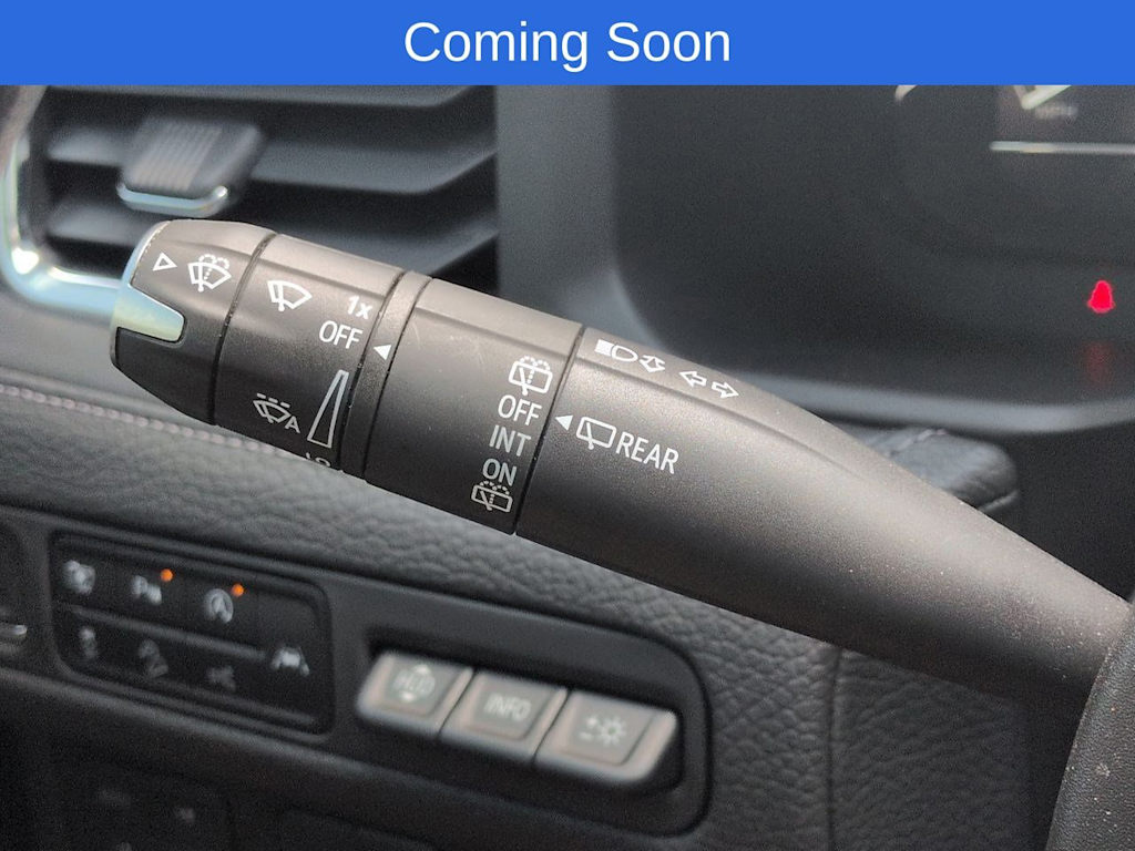 Thumbnail: 2023 GMC Yukon - 32