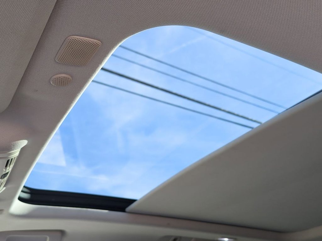 Thumbnail: 2021 GMC Yukon XL - 27