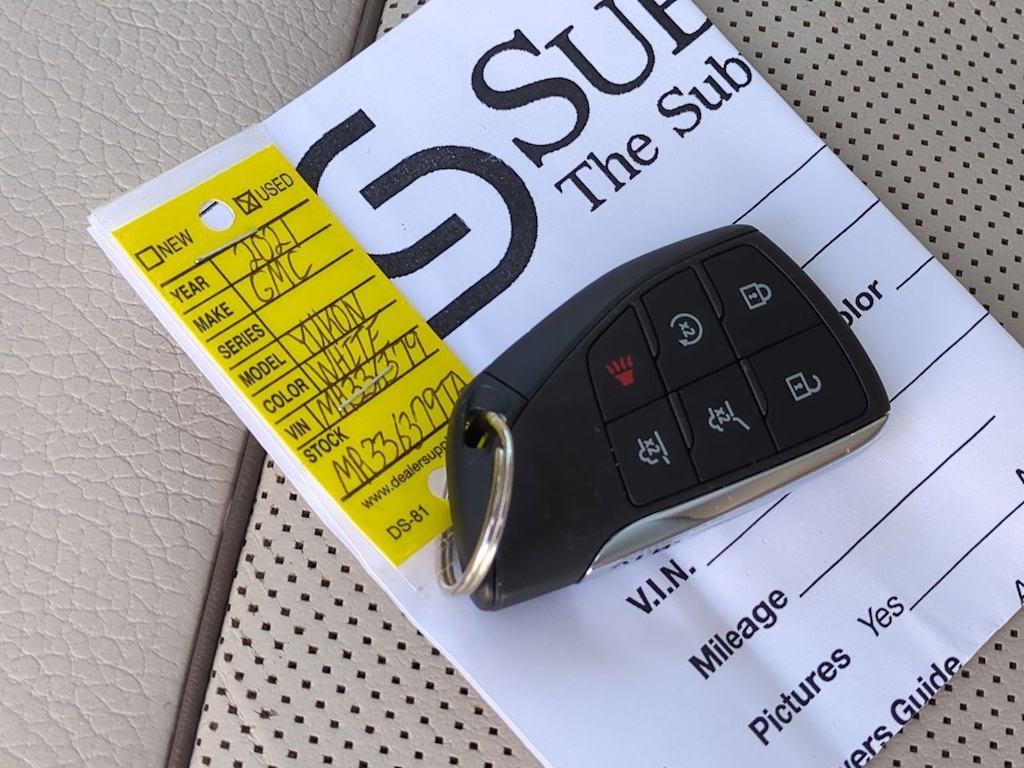 Thumbnail: 2021 GMC Yukon XL - 19