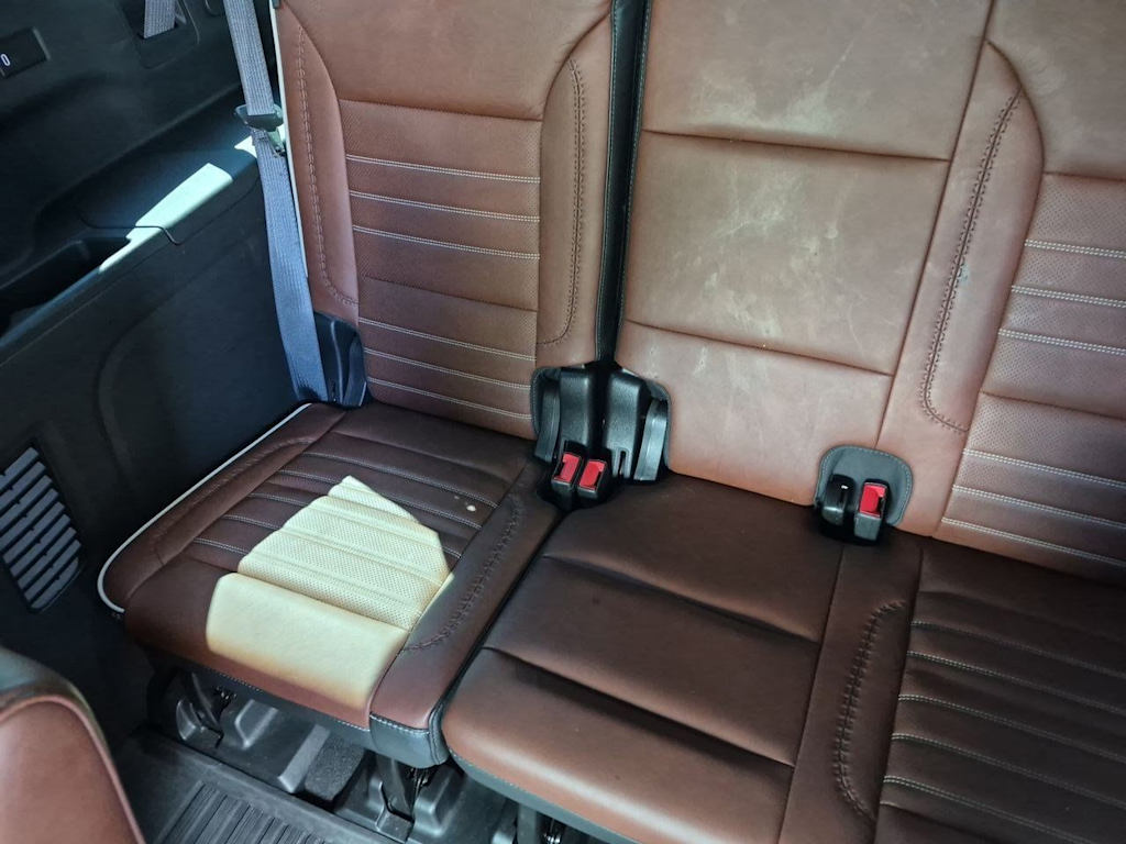 Thumbnail: 2023 GMC Yukon XL - 12